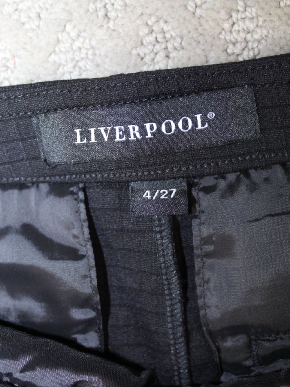 Liverpool Size 4/27 Black Textured Square Pattern Pants - Picture 8 of 8